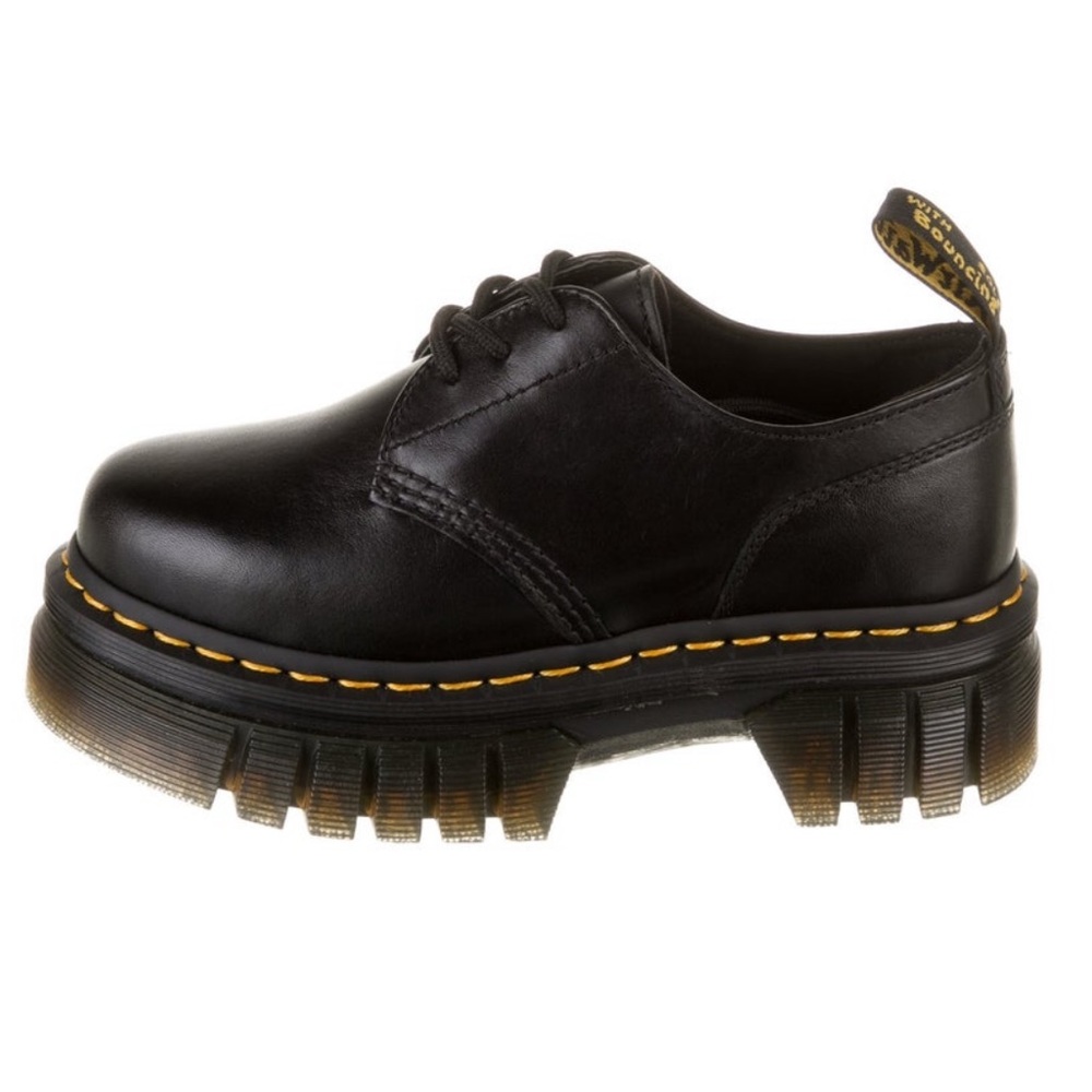 NEW ✨ Dr. Martens Audrick 3-Eye Leather Platform Shoes US 6 Women’s
